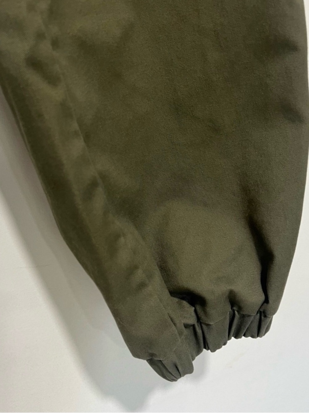 True Religion olive Bobby baggy joggers with cargo pocket - Picture 10 of 11